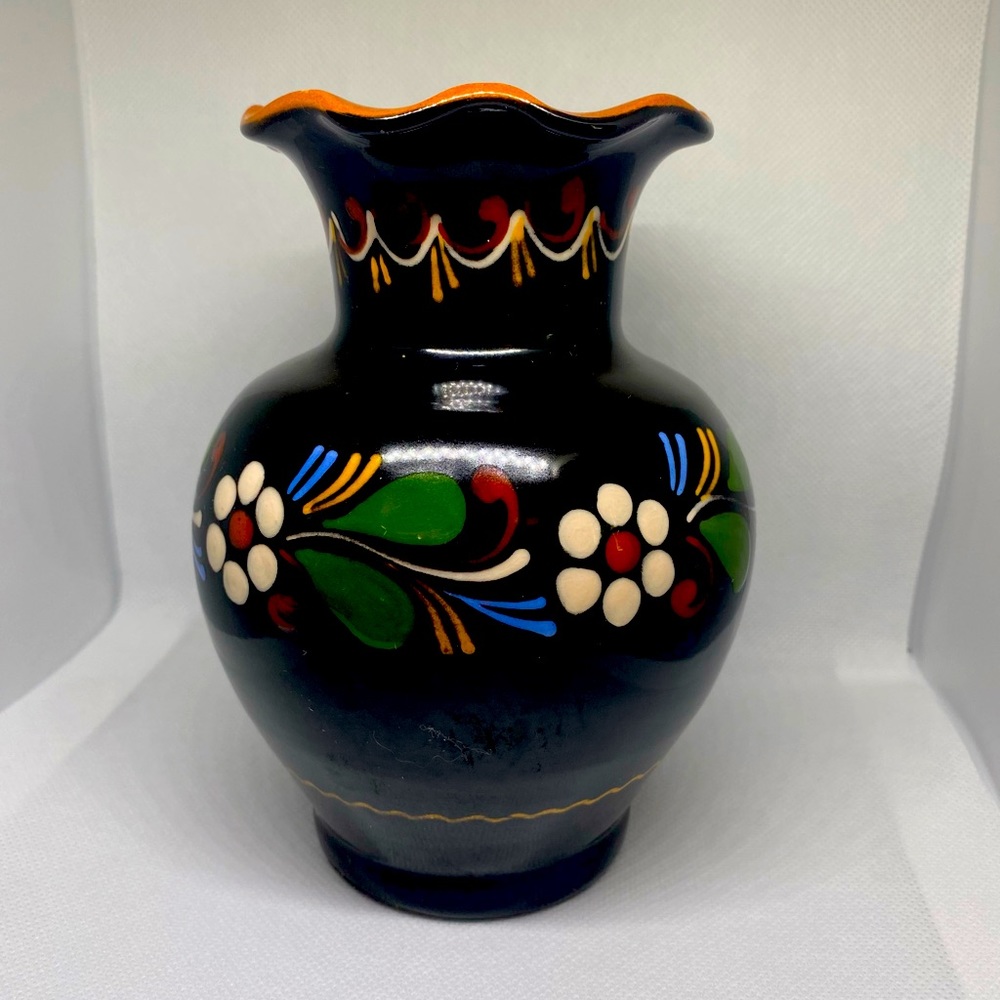 Small ceramic flower vase